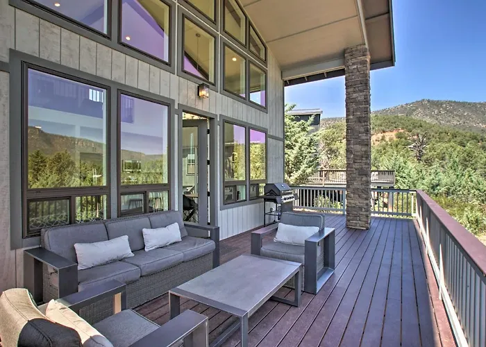 Holiday home Mountain View Modern Cabin: Luxury Home! *